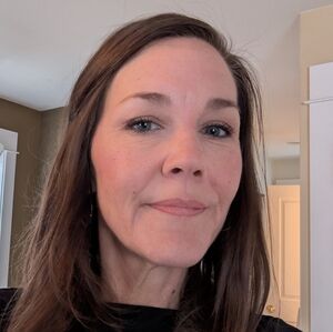 Meet your Posher, Courtney